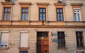 Bright Sunny Apt At Keleti Station,Near Citycenter