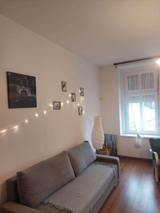 Bright Sunny Apt At Keleti Station,Near Citycenter Budapest Kültér fotó